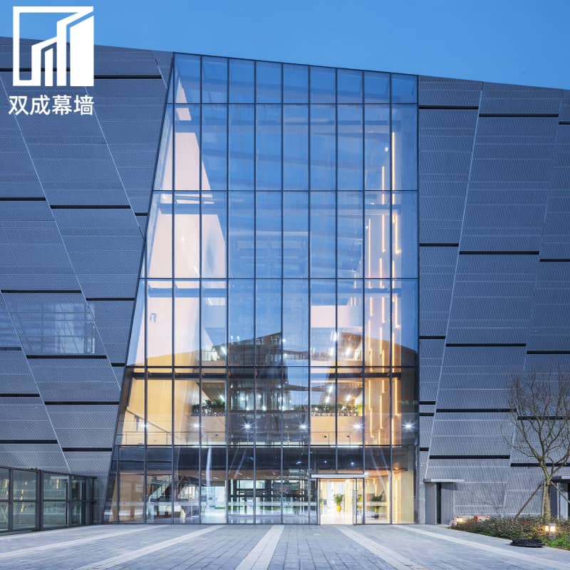 180系列会展中心展馆隐框玻璃幕墙