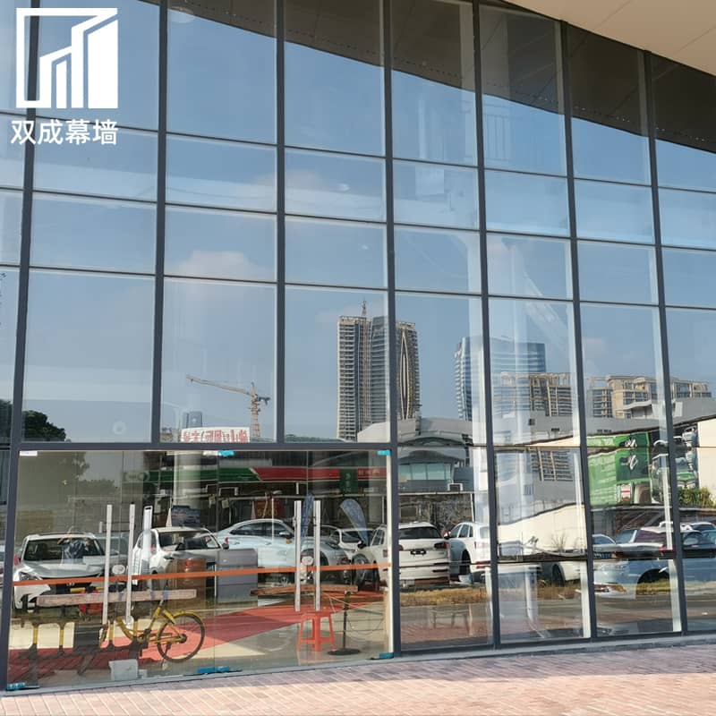 150系列4S店展厅半隐框玻璃幕墙